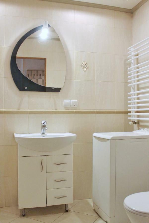 Квартира В Центрі Львова Вулиця Міцкевича 5, Простора З Гарним Видом На Місто Экстерьер фото